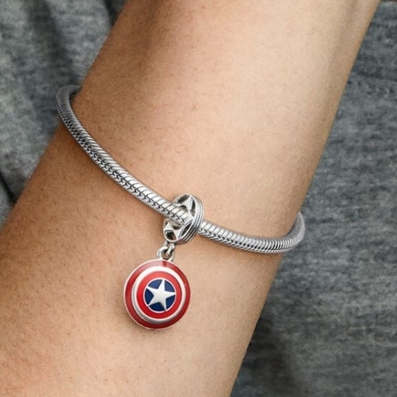 Authentic NEW Pandora The Avengers Captain America Shield Dangle Charm - Picture 3 of 8